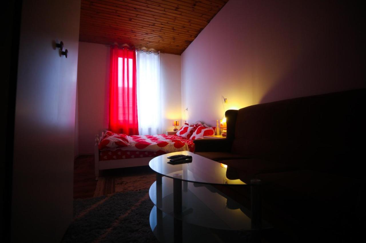 Agreable Chambre Sur Liege Avc Parking Et Wifi Gratuit Экстерьер фото